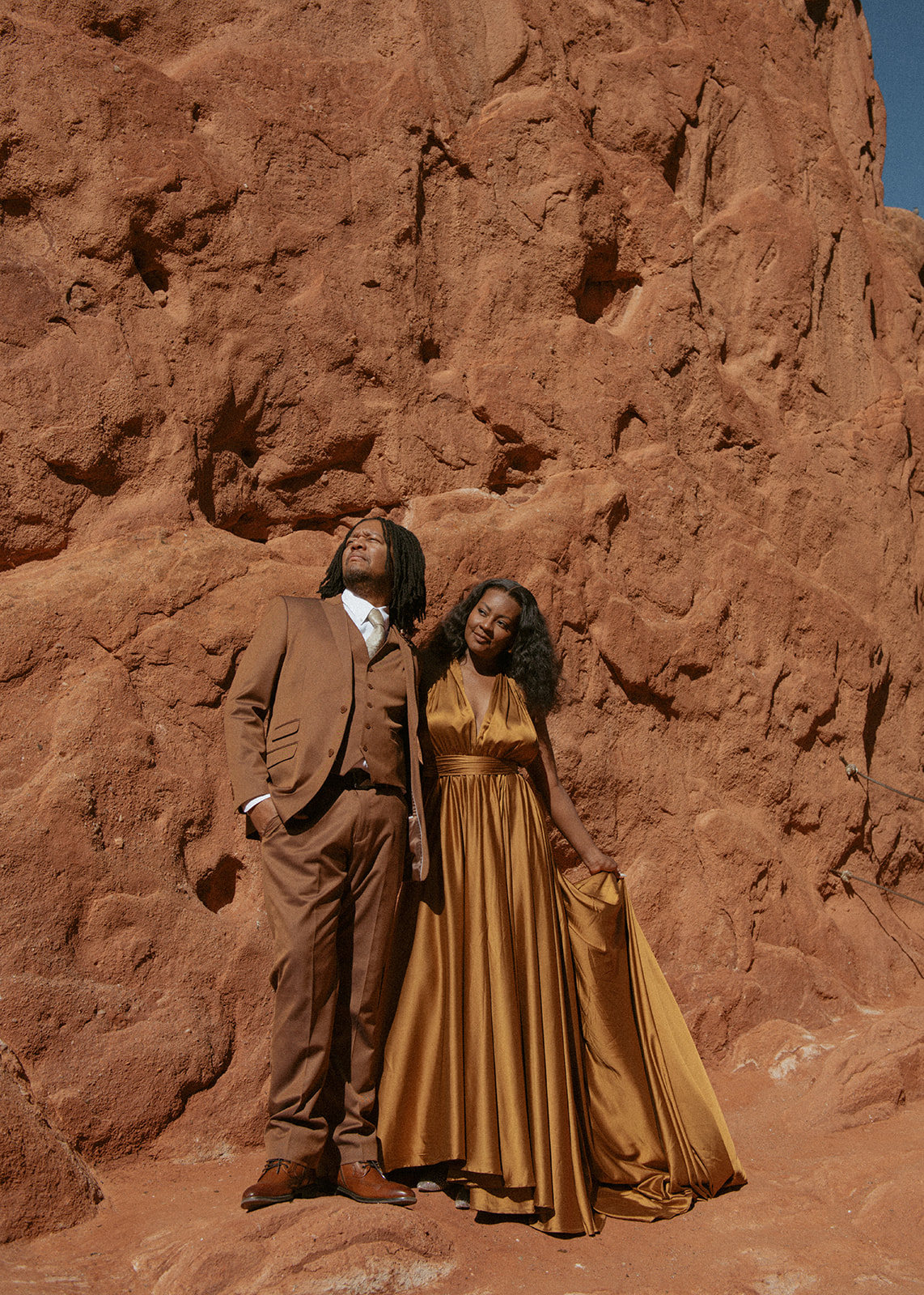 anniversary photos at garden of the gods