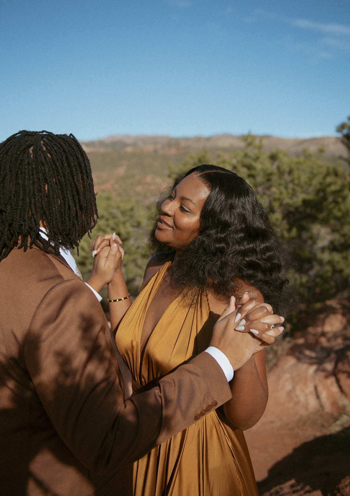 anniversary photos at garden of the gods